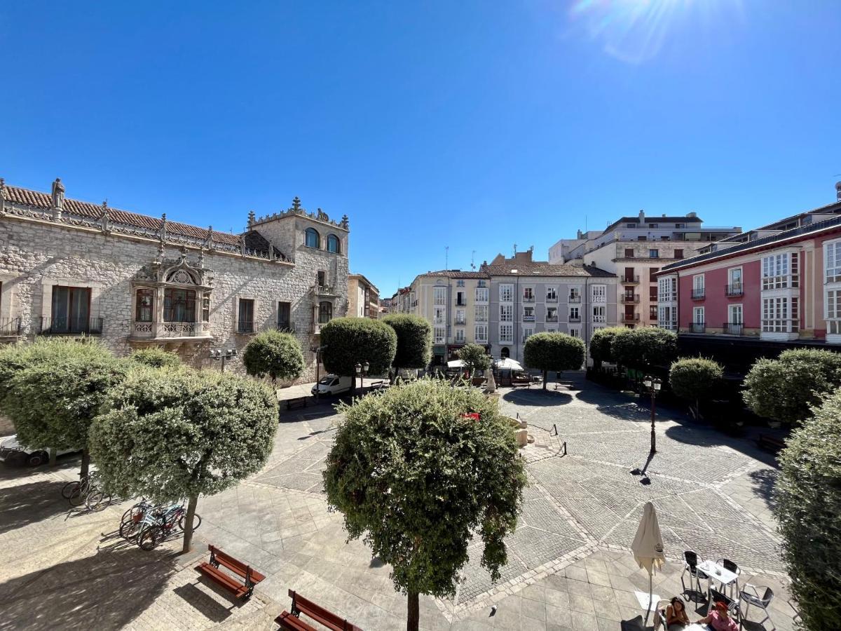 Atuaire Home Plaza De Libertad Junto A El Cid Campeador Burgos Luaran gambar