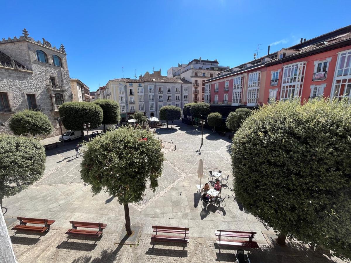 Atuaire Home Plaza De Libertad Junto A El Cid Campeador Burgos Luaran gambar